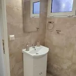Apartman Next To The School *